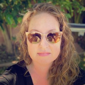 Meet your Posher, Kathy